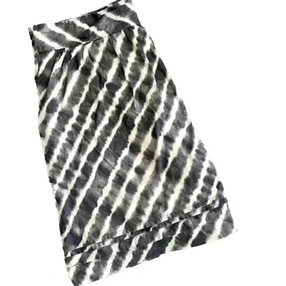 LOFT bluish-grey/white tie dye pattern lined skirt with hidden zipper SZ 14 - Picture 3 of 9